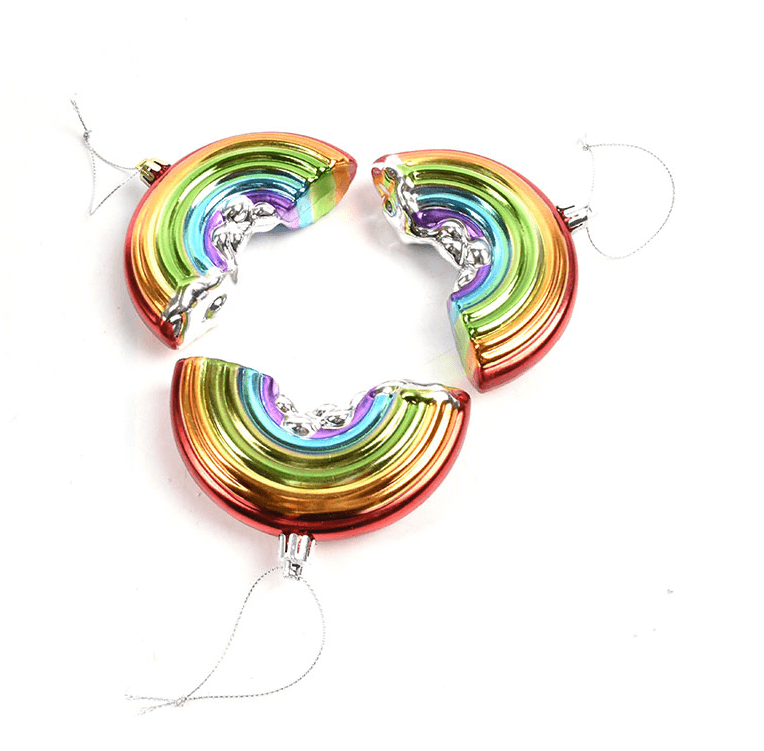 Plastic hanging rainbow 