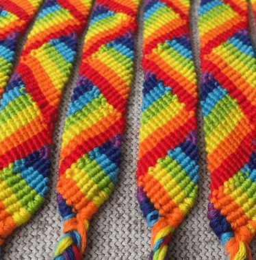 Diagonal knotted rainbow bracelet