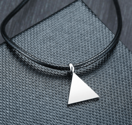 Necklace with pyramid pendant in rainbow colors