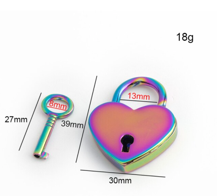 Serrure coeur avec clé - arc-en-ciel métallique